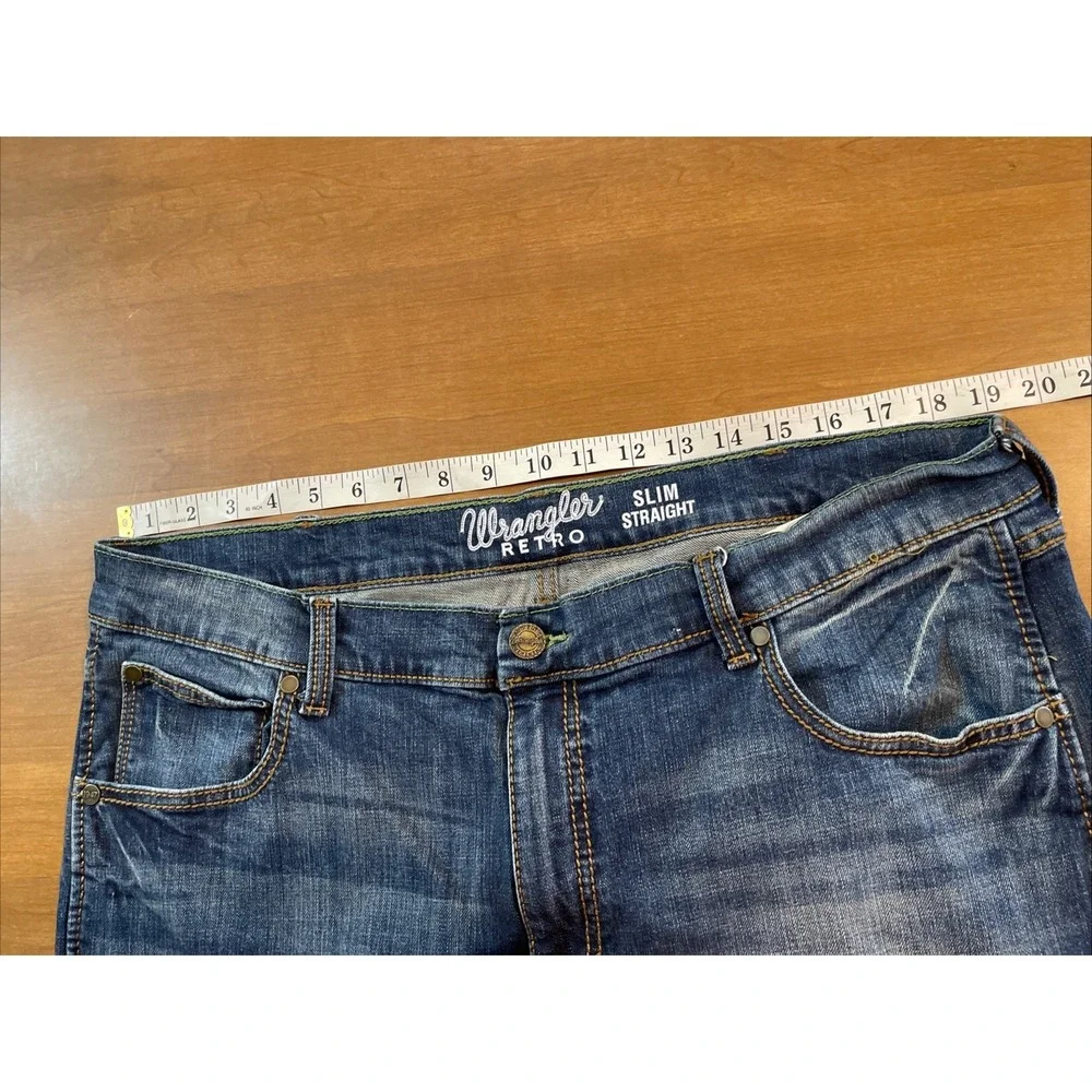 Wrangler Retro Slim Straight Jean Men 38x32 Blue Cowboy Rodeo Western Ranch Wear
